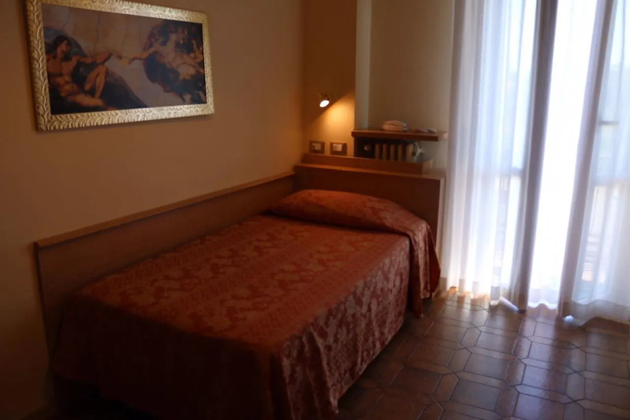 Appartamento Dipendenza Aurora Pavia 0*,  Italia
